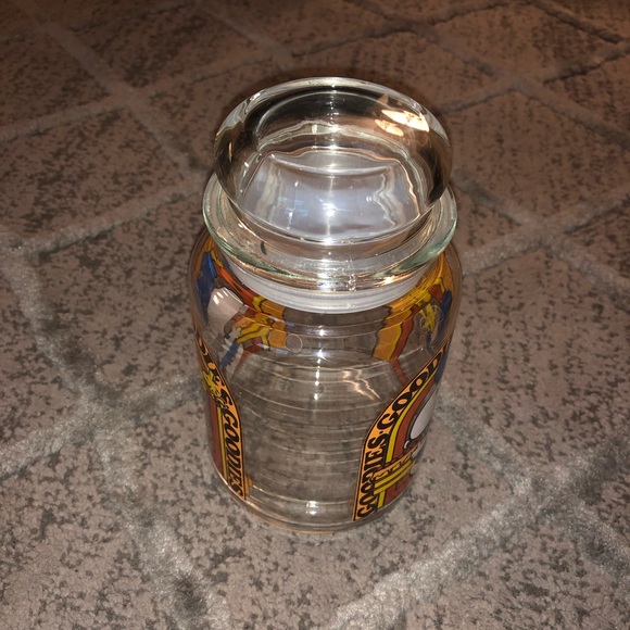 Peanuts Snoopy Jar - Picture 5 of 8